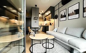 AMapartments Sienkiewicza Residence - Ekskluzywny apartament w sercu Wrocławia z dostępem do tarasu na dachu